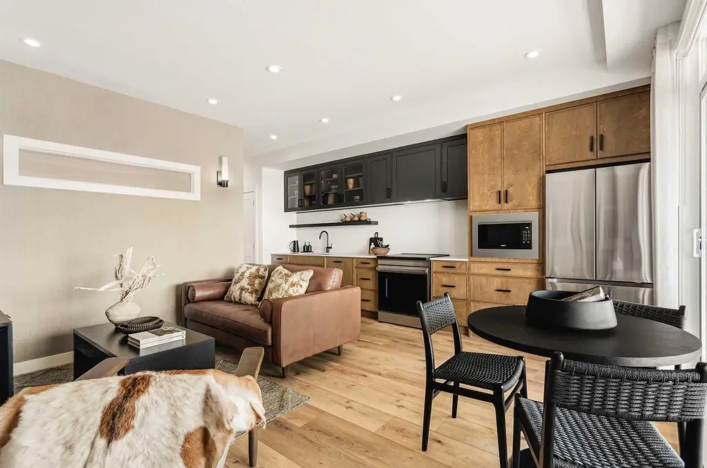 1802 Mahogany Boulevard SE Calgary AB T3M 4A5