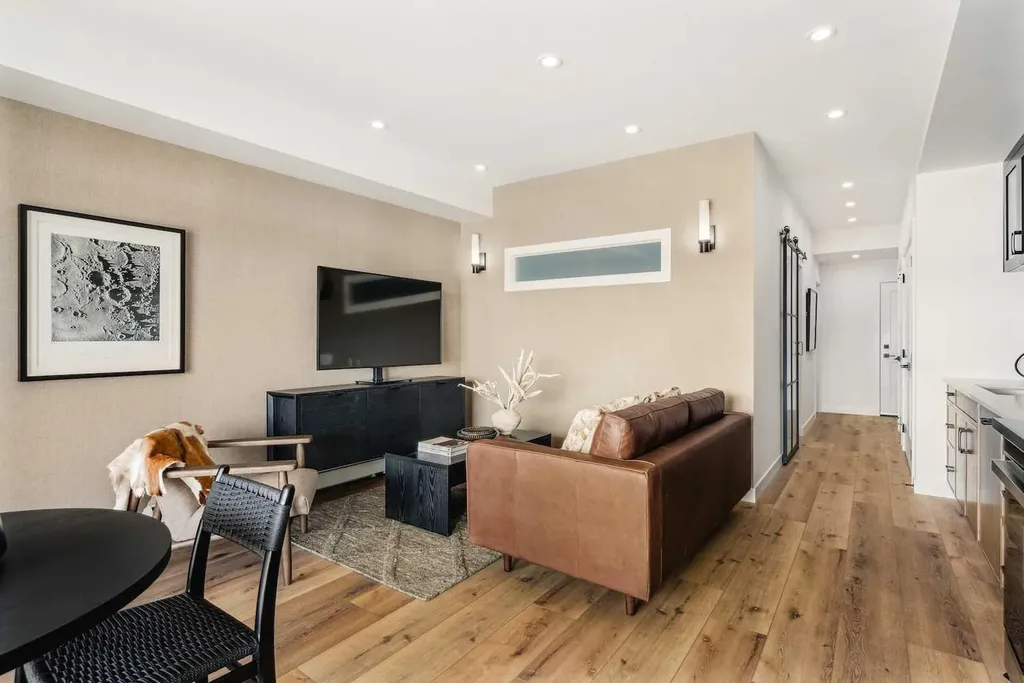 1802 Mahogany Boulevard SE Calgary AB T3M 4A5