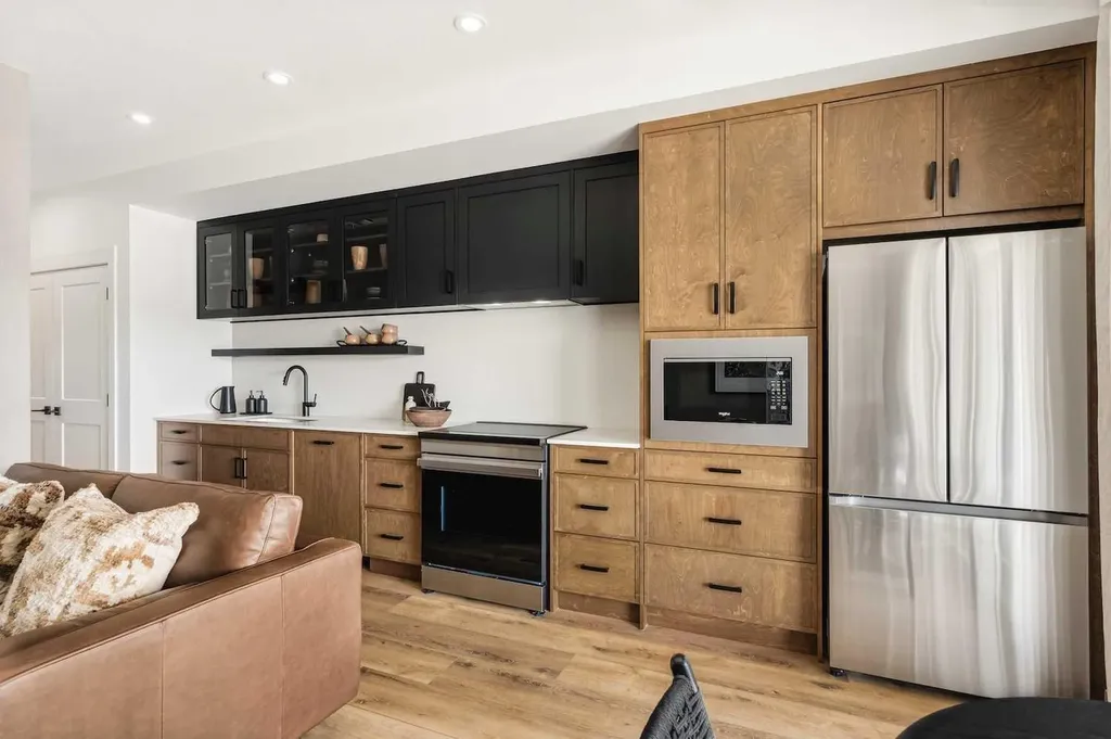 1802 Mahogany Boulevard SE Calgary AB T3M 4A5