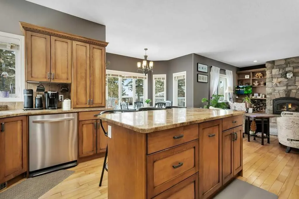35276 Range Road 10 - 110 Rural Red Deer County AB T4G 1T8