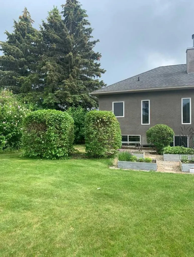 35276 Range Road 10 - 110 Rural Red Deer County AB T4G 1T8