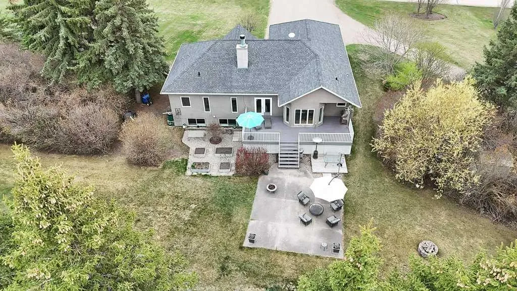 35276 Range Road 10 - 110 Rural Red Deer County AB T4G 1T8