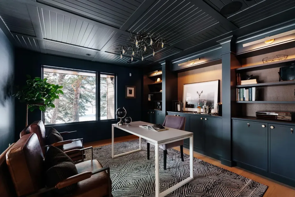 112 Pump Hill Green SW Calgary AB T2V 4L4