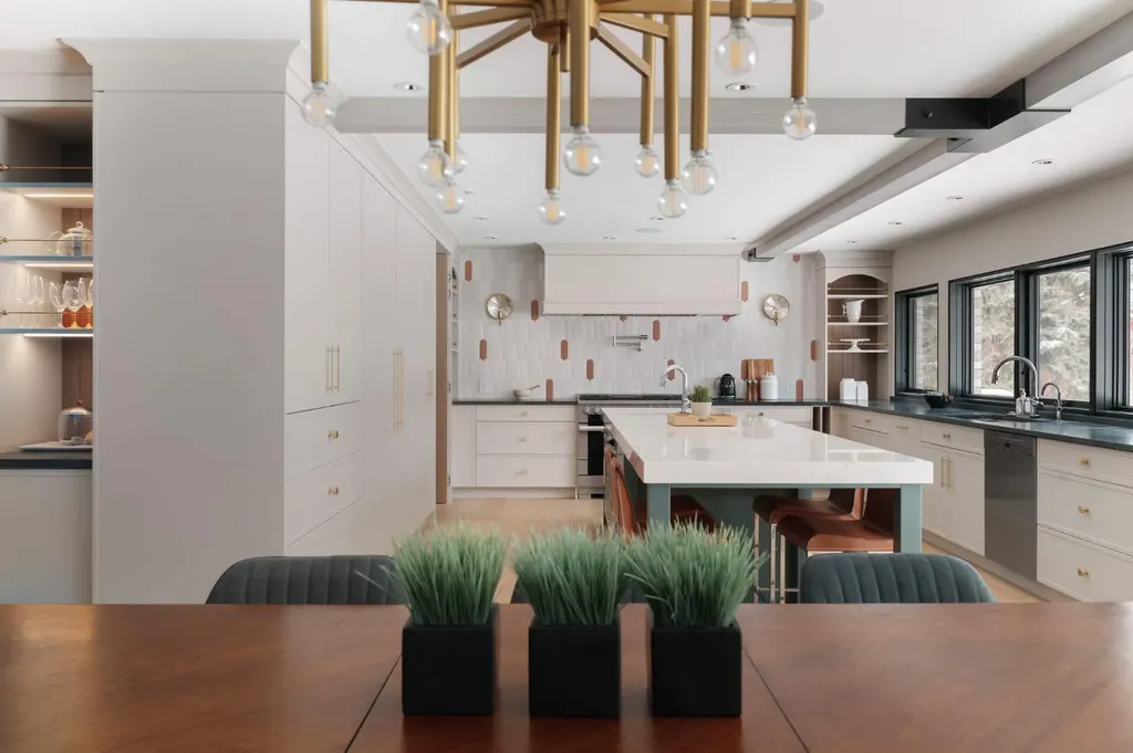112 Pump Hill Green SW Calgary AB T2V 4L4