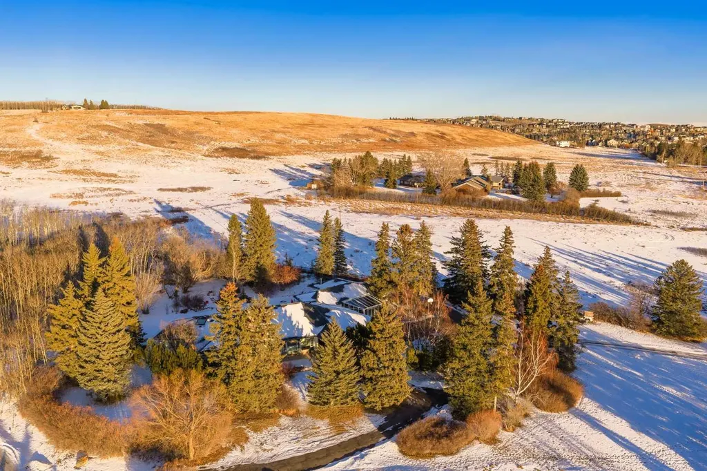 187 Slopeview Drive SW Calgary AB T3H 4G6