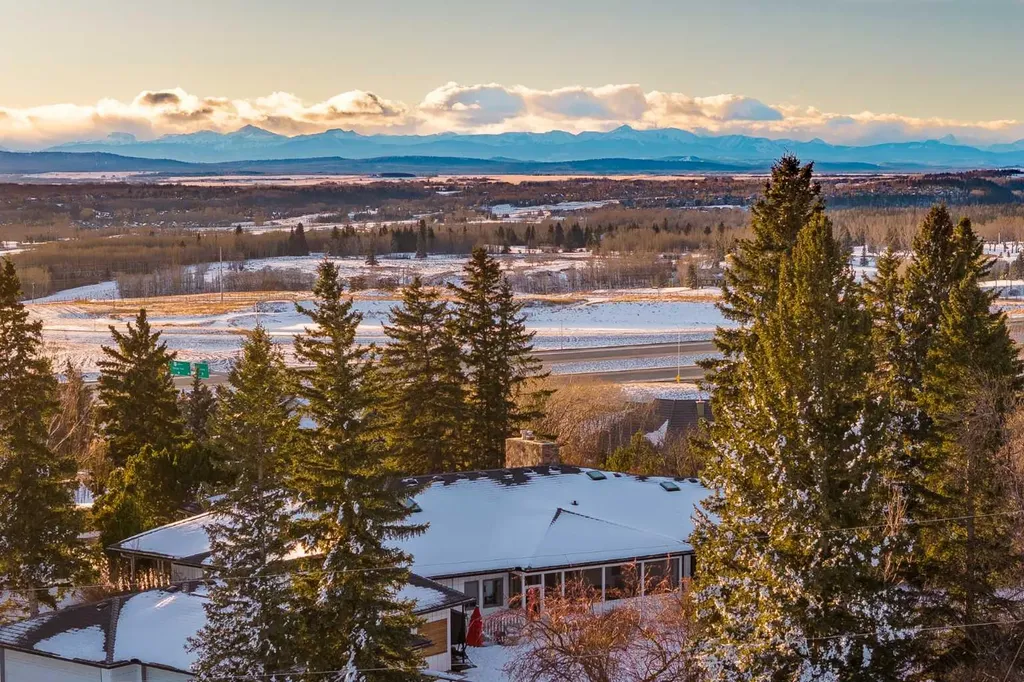 187 Slopeview Drive SW Calgary AB T3H 4G6