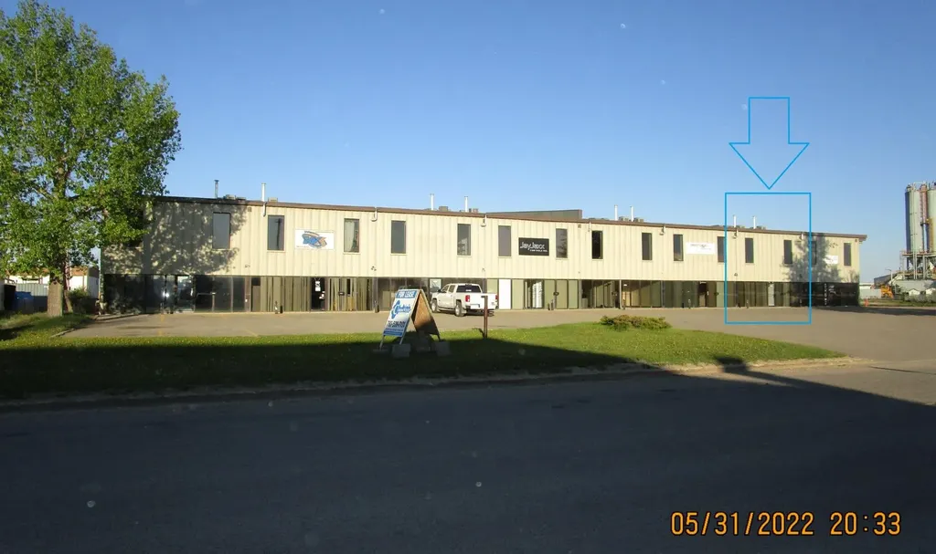 9503 113 Street Grande Prairie AB T8V 5L2