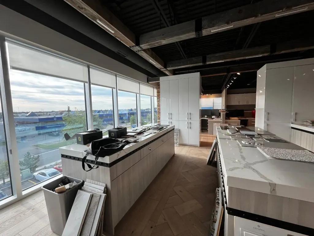 3223 5 Avenue NE Calgary AB T2A 5N1