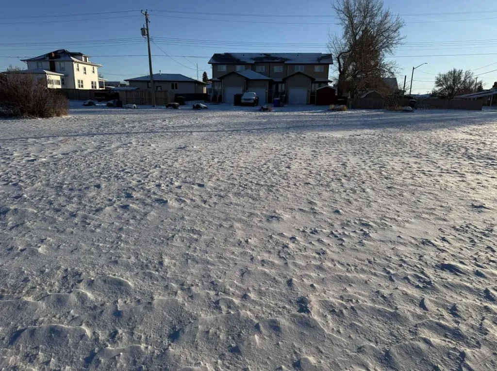 109 7 Avenue E Bow Island AB T0K 0G0