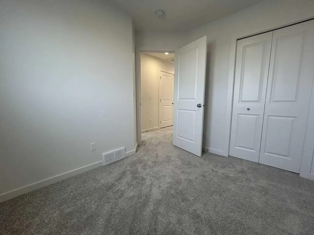 200 Belmont Way SW Calgary AB T2X5T4
