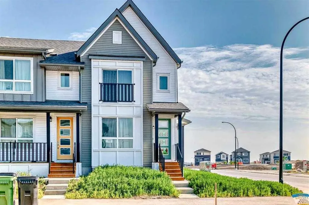 200 Belmont Way SW Calgary AB T2X5T4