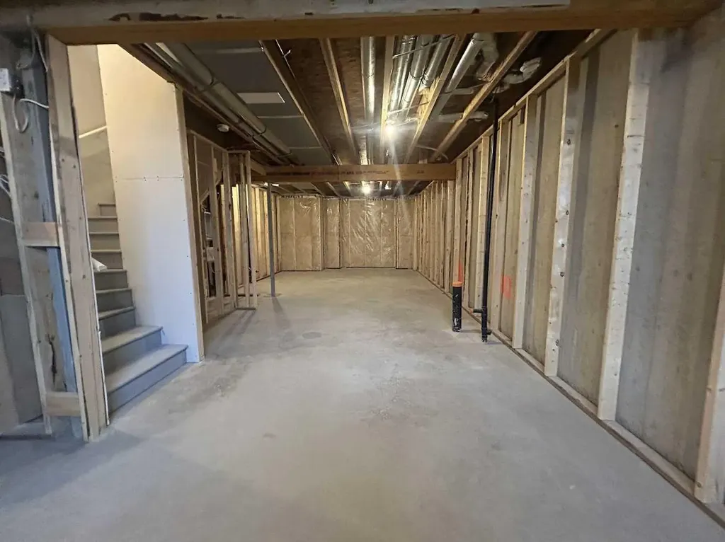 200 Belmont Way SW Calgary AB T2X5T4