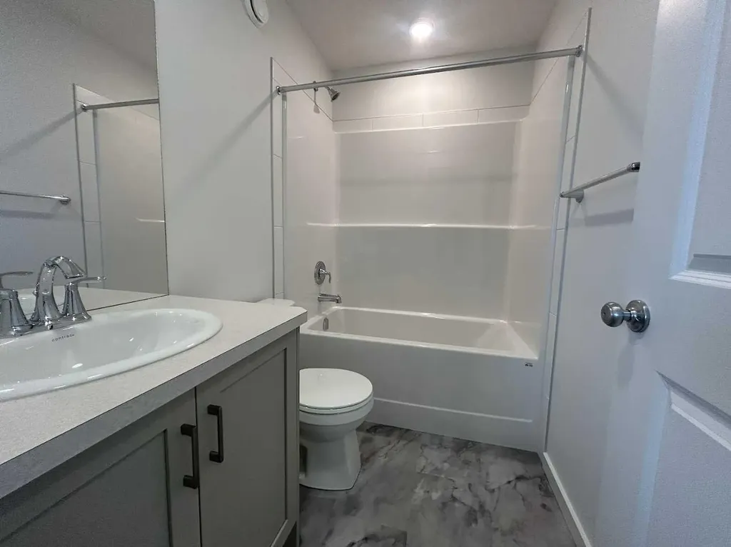 200 Belmont Way SW Calgary AB T2X5T4
