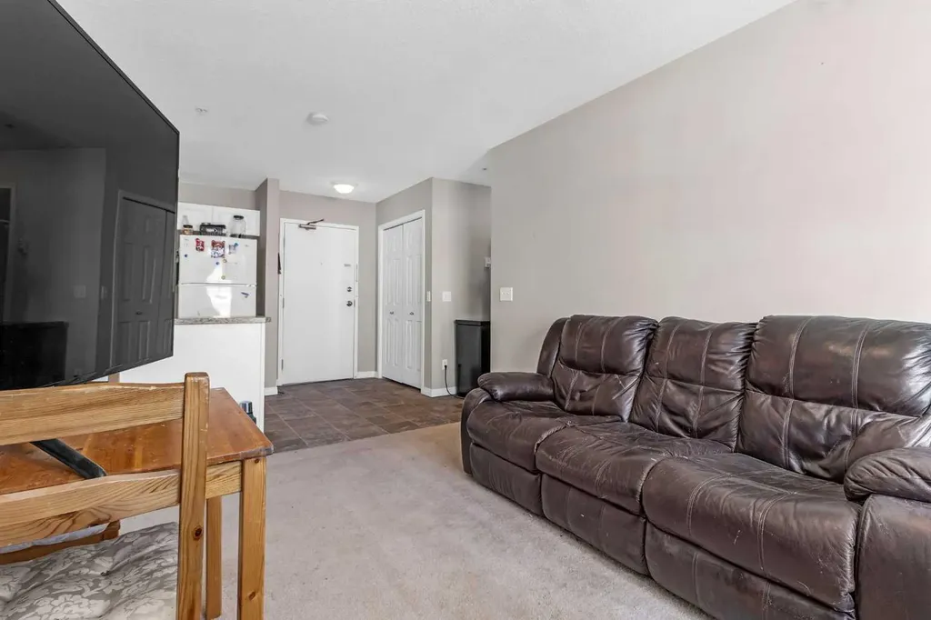 1010 Railway Street Crossfield AB T0M 0S0