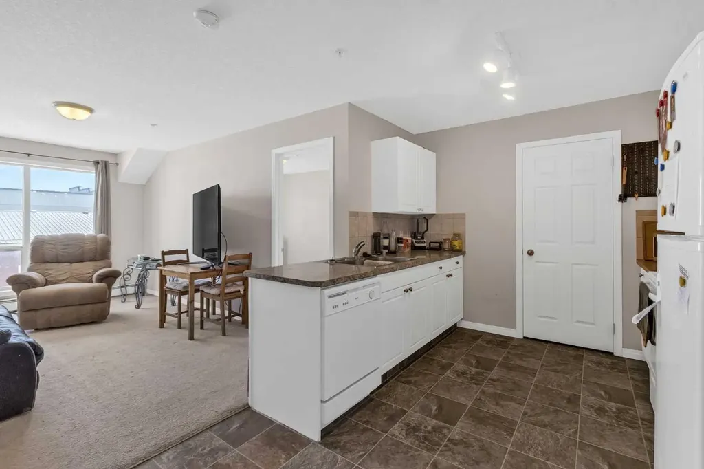 1010 Railway Street Crossfield AB T0M 0S0