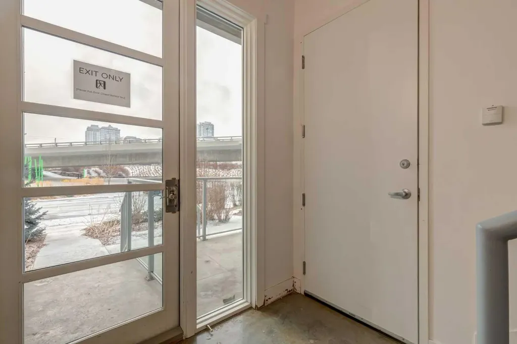 648 Mcdougall Road NE Calgary AB T2E4Z7