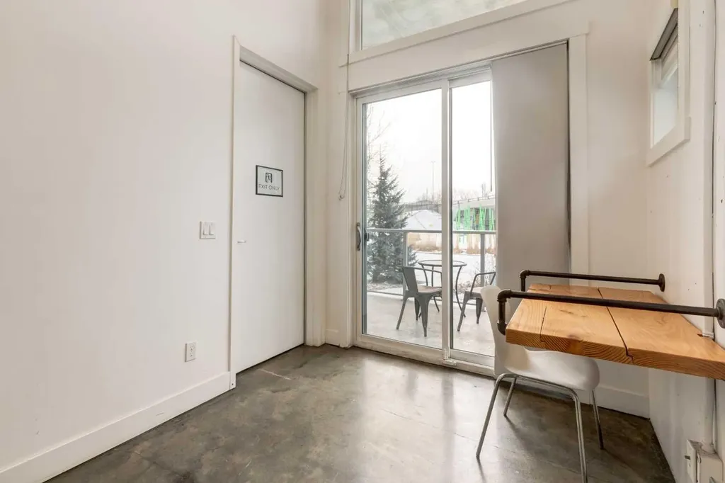 648 Mcdougall Road NE Calgary AB T2E4Z7