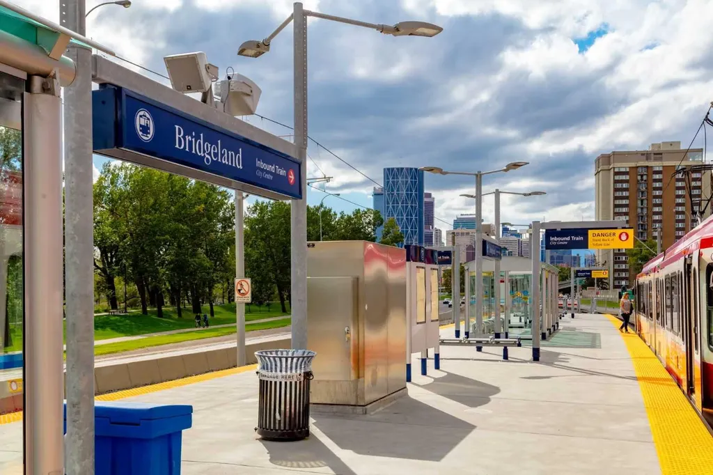 648 Mcdougall Road NE Calgary AB T2E4Z7