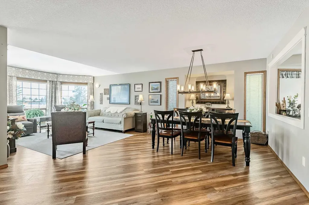 607 9 Street SE High River AB T1V 1L1