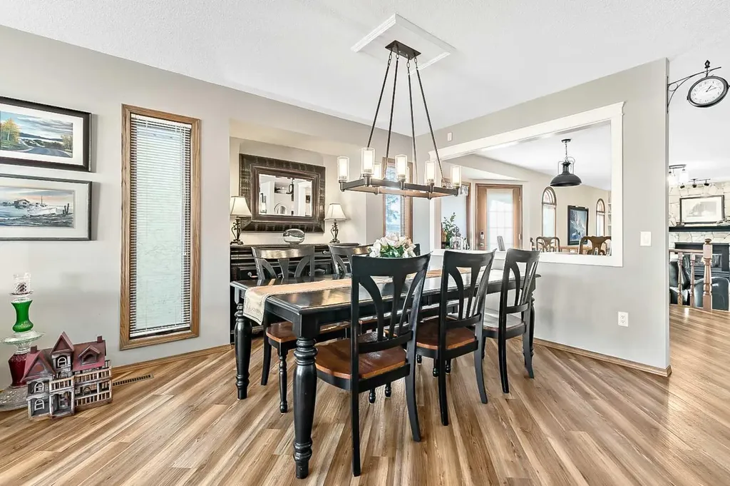 607 9 Street SE High River AB T1V 1L1