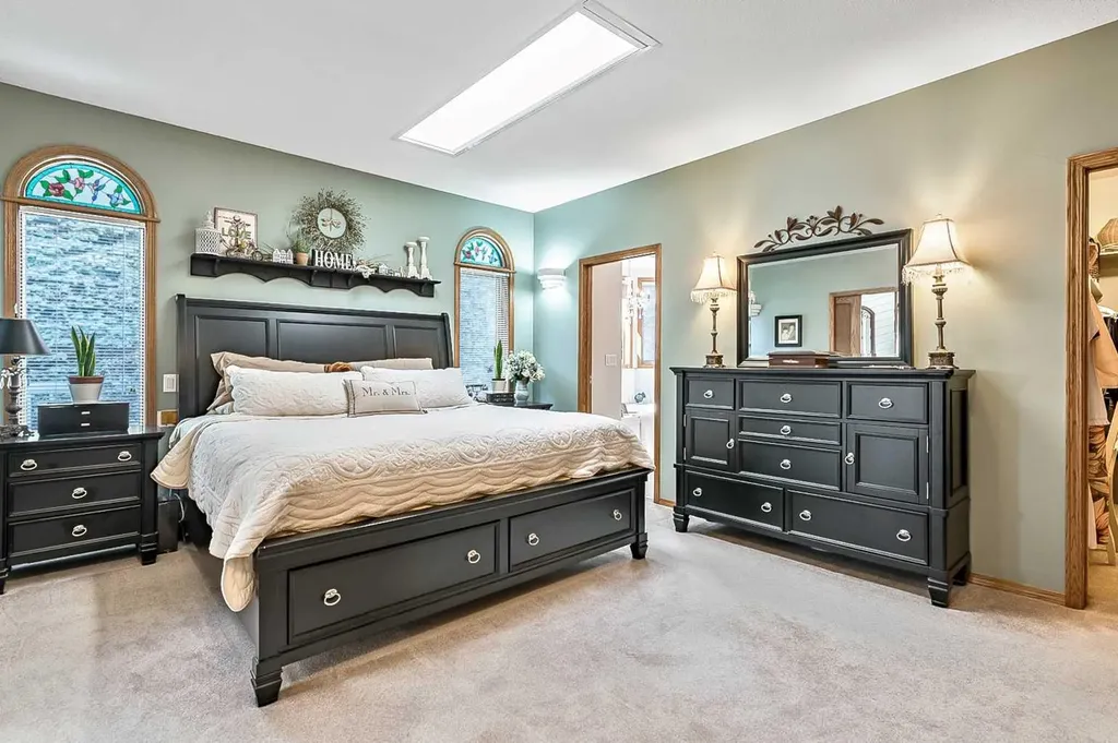 607 9 Street SE High River AB T1V 1L1