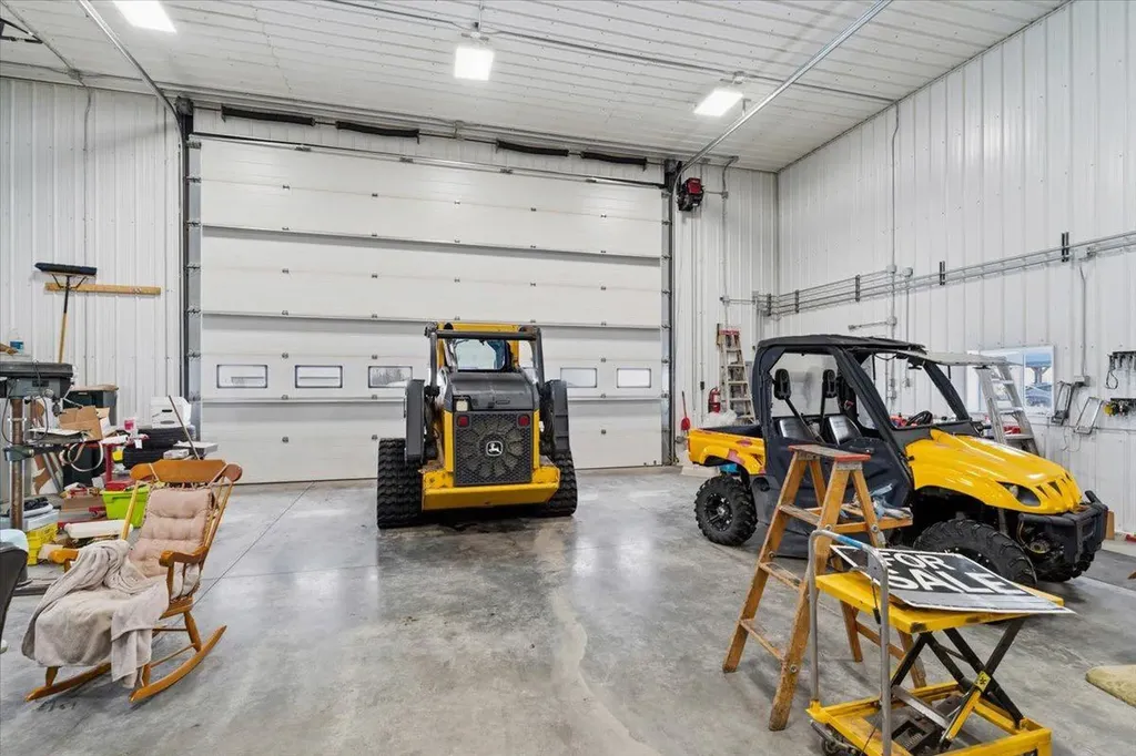 742049 Range Road 34 Teepee Creek AB T0H3C0