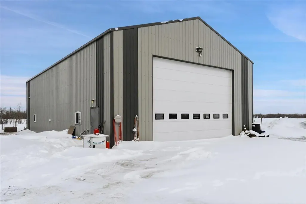 742049 Range Road 34 Teepee Creek AB T0H3C0