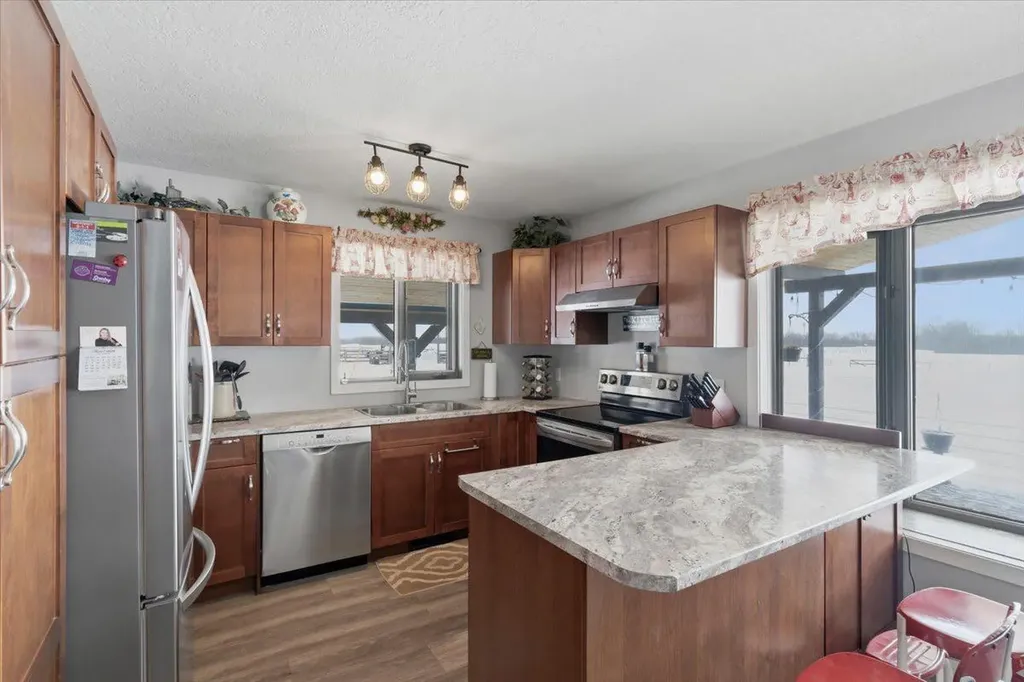 742049 Range Road 34 Teepee Creek AB T0H3C0