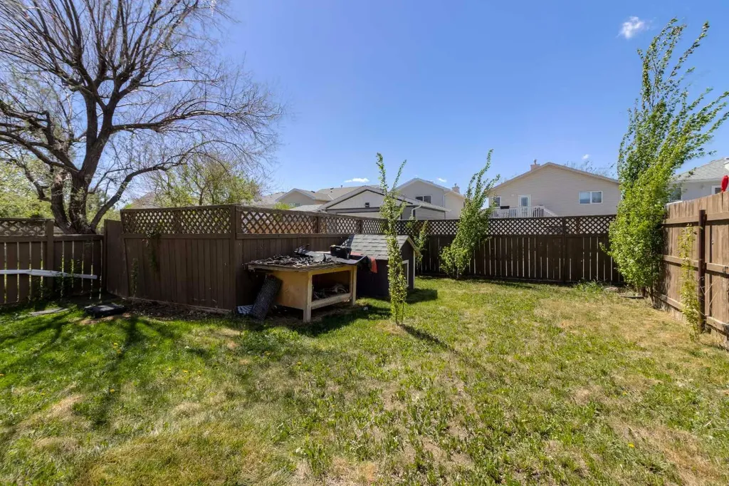 287 Peigan Court W Lethbridge AB T1K 7K6