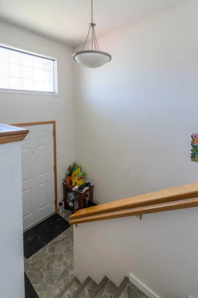 287 Peigan Court W Lethbridge AB T1K 7K6