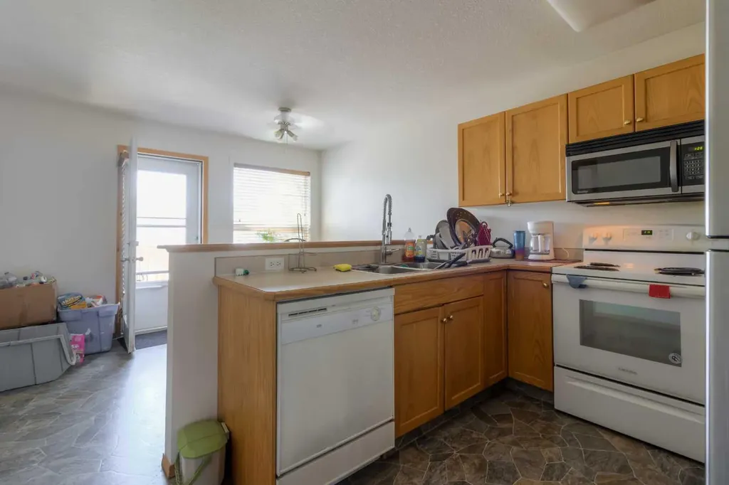 287 Peigan Court W Lethbridge AB T1K 7K6