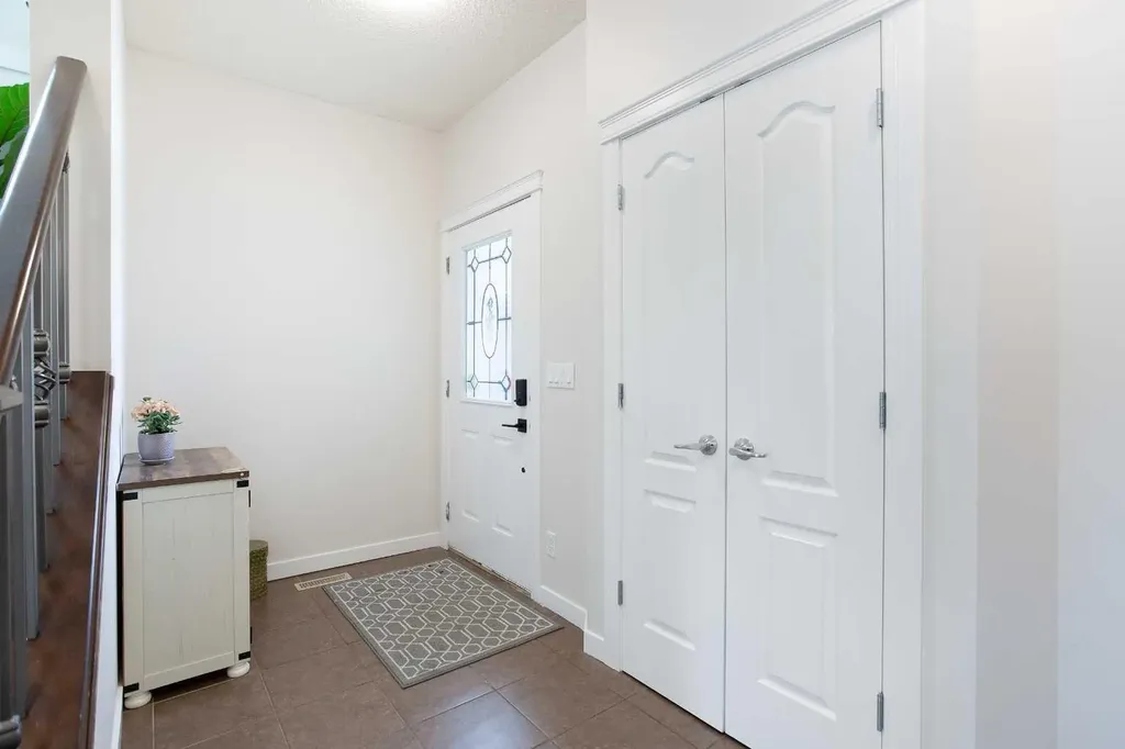 26 Skyview Ranch Street NE Calgary AB T3N 0E9