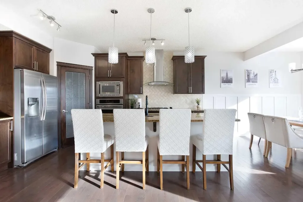 26 Skyview Ranch Street NE Calgary AB T3N 0E9