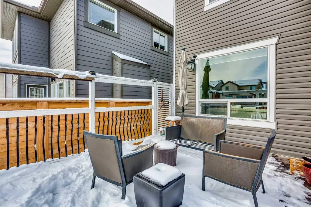 26 Skyview Ranch Street NE Calgary AB T3N 0E9
