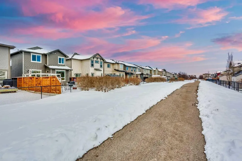 26 Skyview Ranch Street NE Calgary AB T3N 0E9