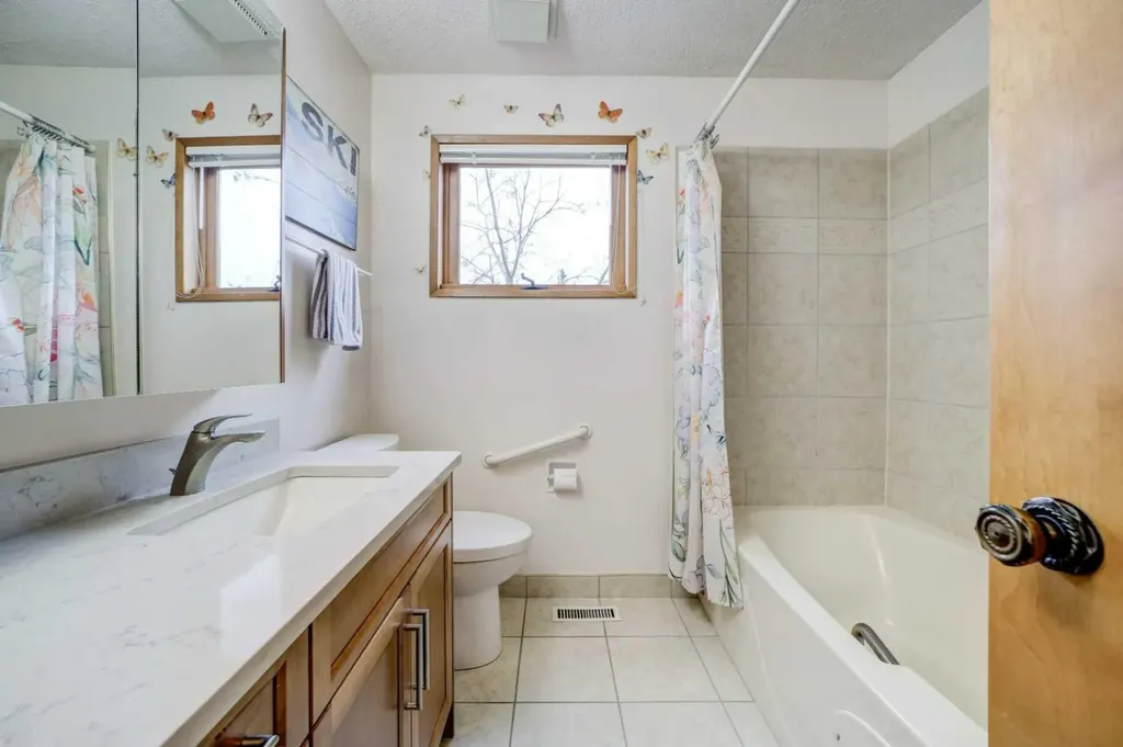 1148 Morden Avenue Pincher Creek AB T0K1W0