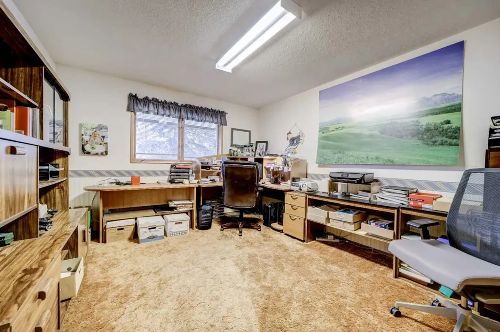 1148 Morden Avenue Pincher Creek AB T0K1W0