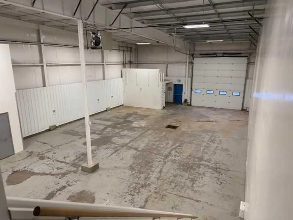 11302 95 Avenue Grande Prairie AB T8V 5M1