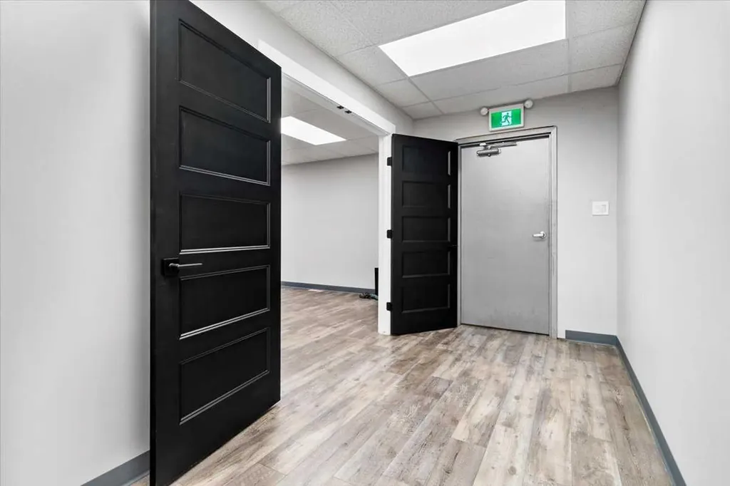 11302 95 Avenue Grande Prairie AB T8V 5M1