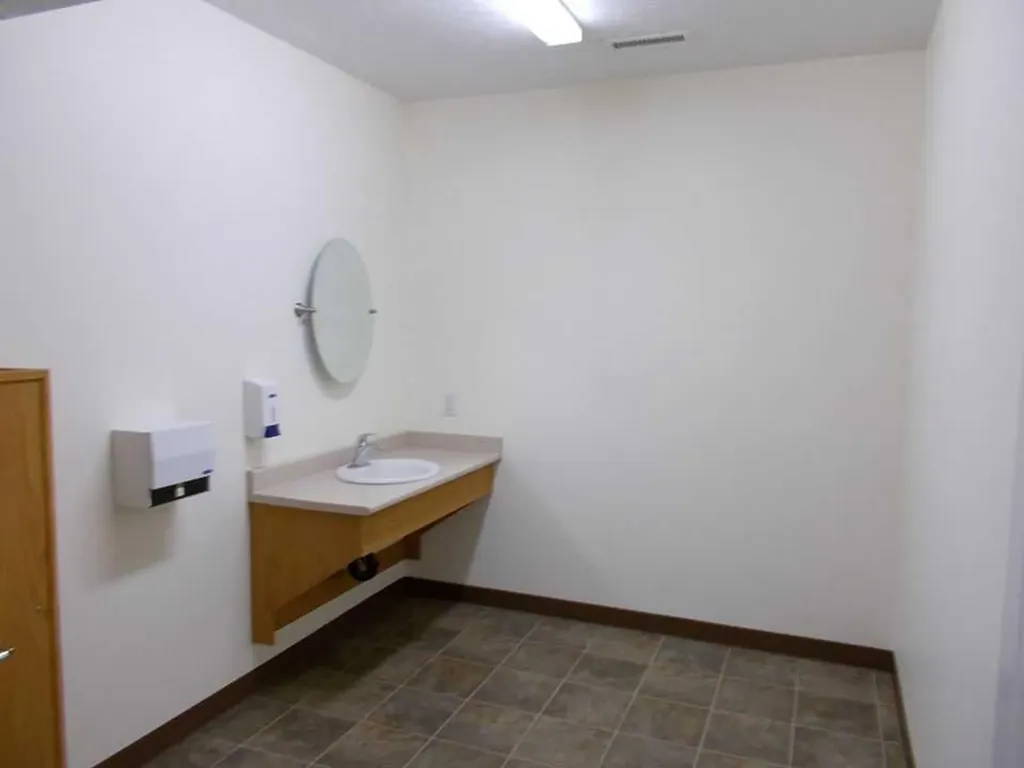 11302 95 Avenue Grande Prairie AB T8V 5M1