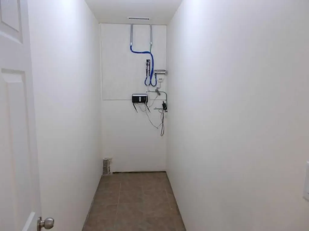 11302 95 Avenue Grande Prairie AB T8V 5M1