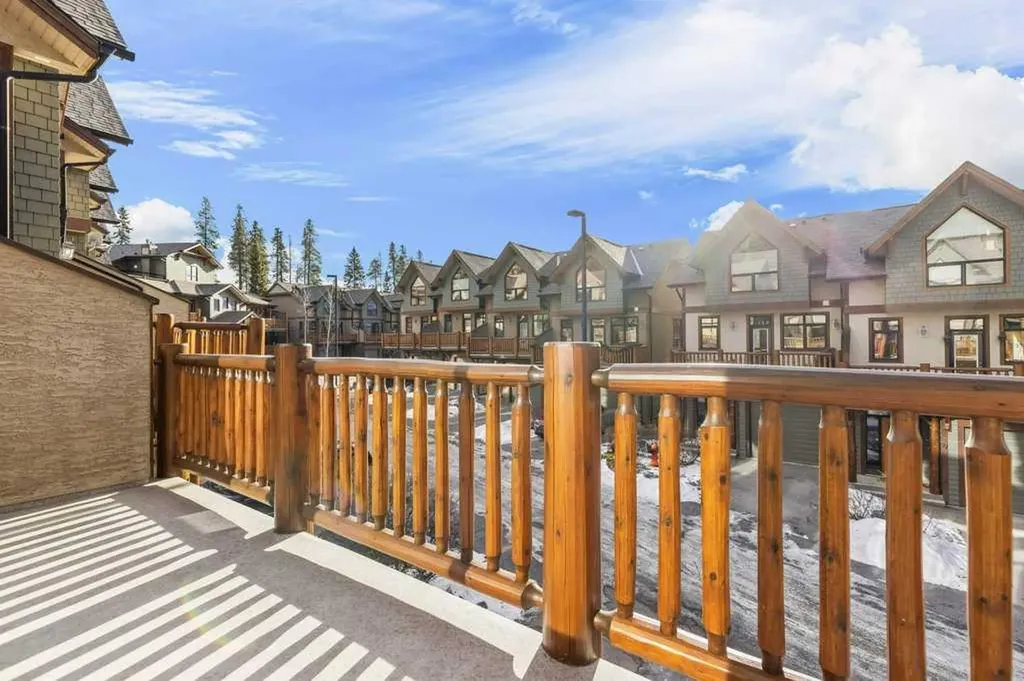 137 Wapiti Close Canmore AB T1W3B2
