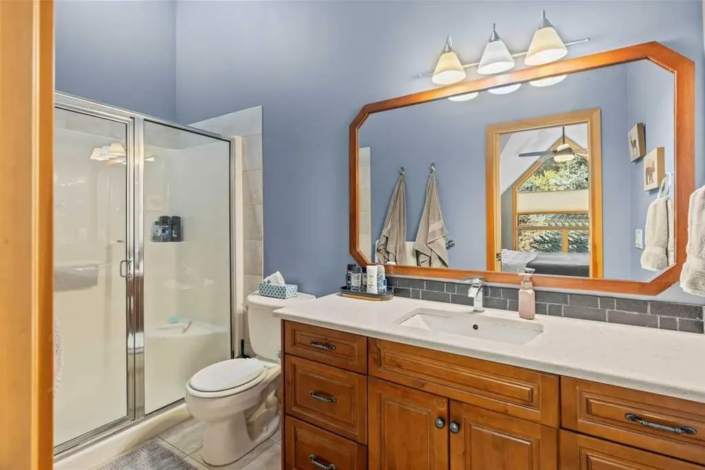 137 Wapiti Close Canmore AB T1W3B2