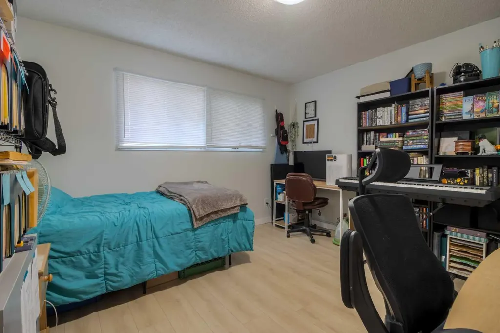 7 Cayuga Place W Lethbridge AB T1K 5J1