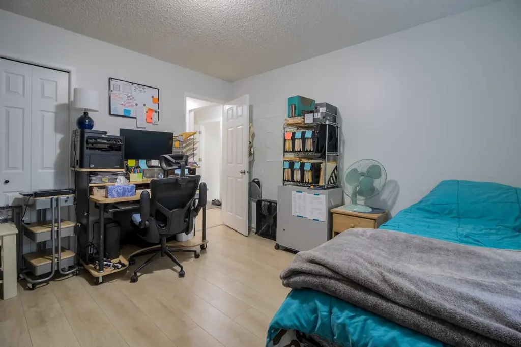 7 Cayuga Place W Lethbridge AB T1K 5J1