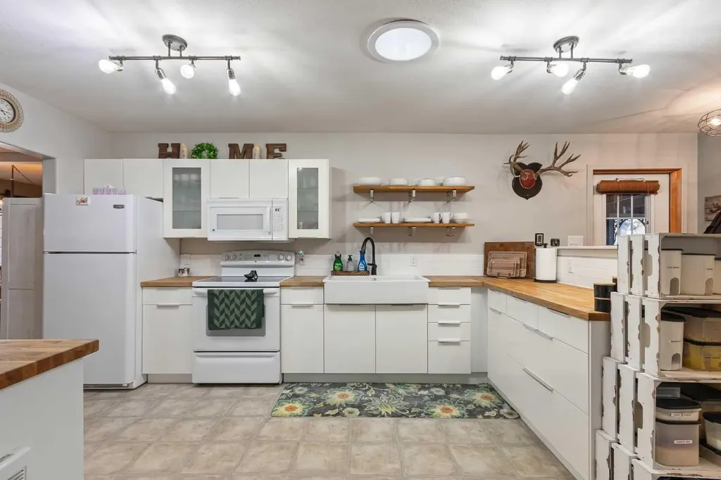 1013 Osprey Drive Livelong SK S0M1J0