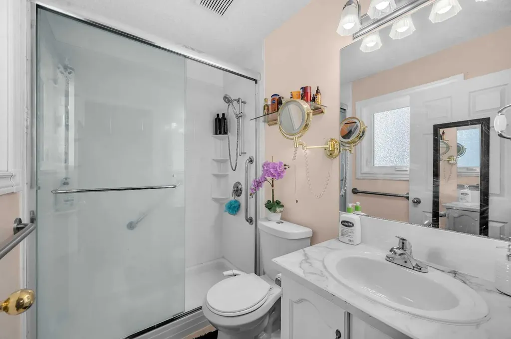 131 Coral Springs Circle NE Calgary AB T3J3P5
