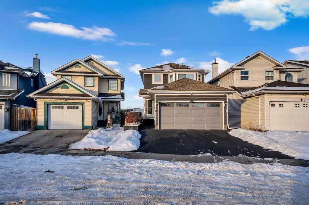 131 Coral Springs Circle NE Calgary AB T3J3P5