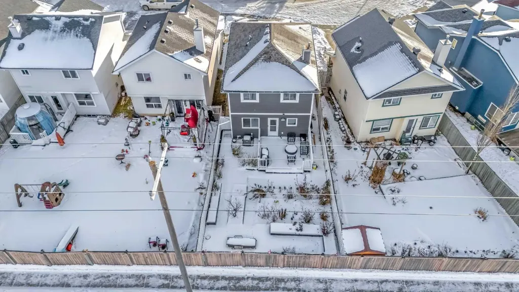 131 Coral Springs Circle NE Calgary AB T3J3P5