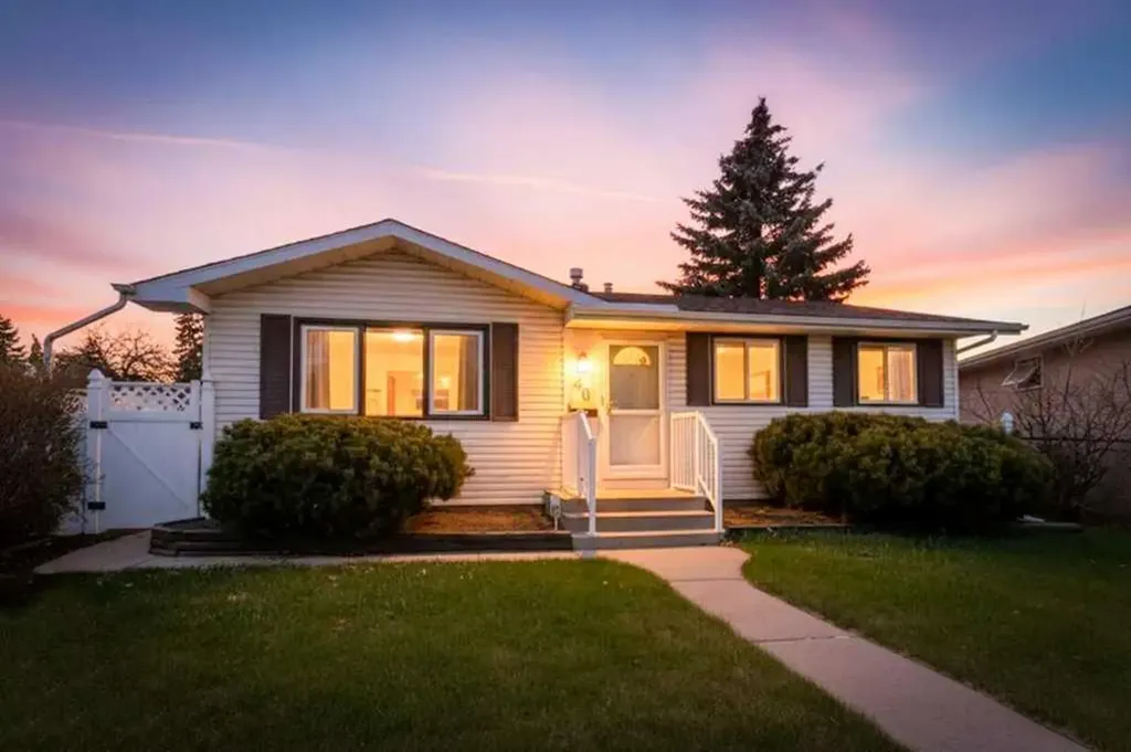 40 Neal Close Red Deer AB T4P 1N4